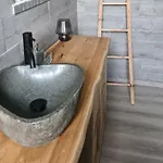 Landeskrone Apartment *